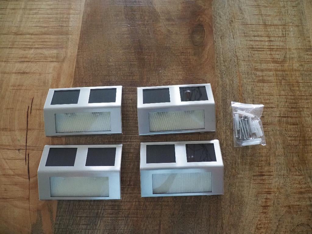 Solar outdoor lamps, Tuin en Terras, Buitenverlichting, Zonne-energie, Verzenden, Minder dan 50 watt, Overige typen