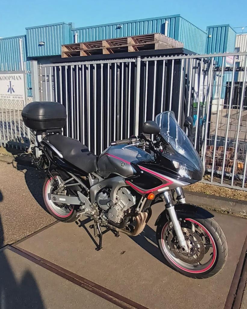 Yamaha FZ6 Fazer 600 uit 2004, Particulier, Toermotor