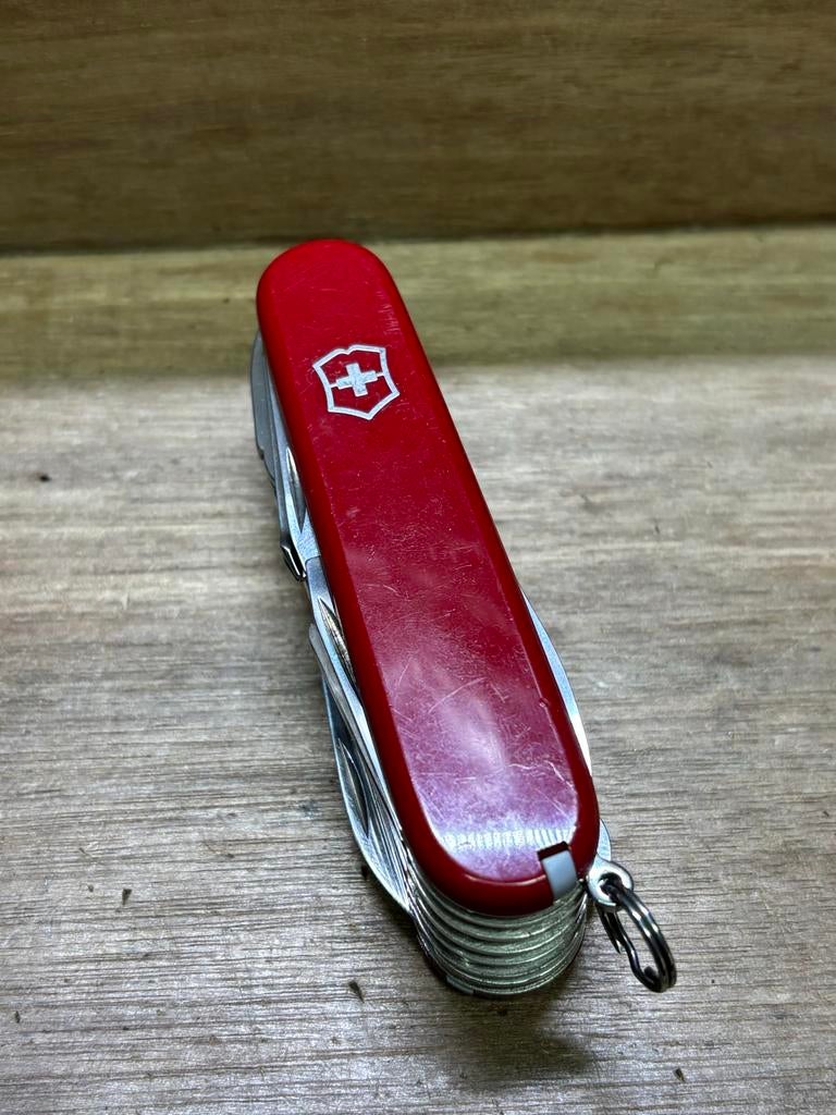 Victorinox SWISSCHAMP Zwitsers zakmes - Rood, Ophalen of Verzenden, Gebruikt
