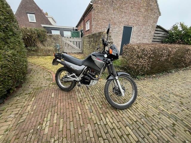HONDA  NX 125  Electr start .banden,tandw en ketting Nw, Motoren, Motoren | Honda, Particulier, 125 cc, Enduro, 11 kW of minder
