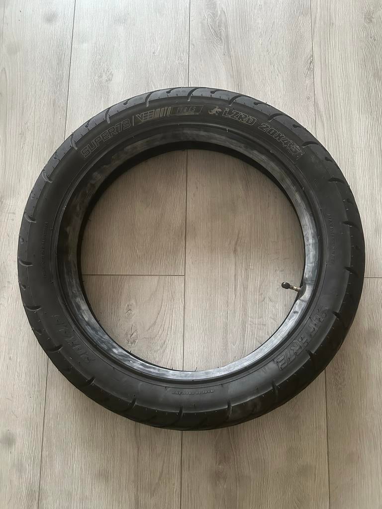 Super73 LZRD Band, Band, Zo goed als nieuw, Rubber, Ophalen