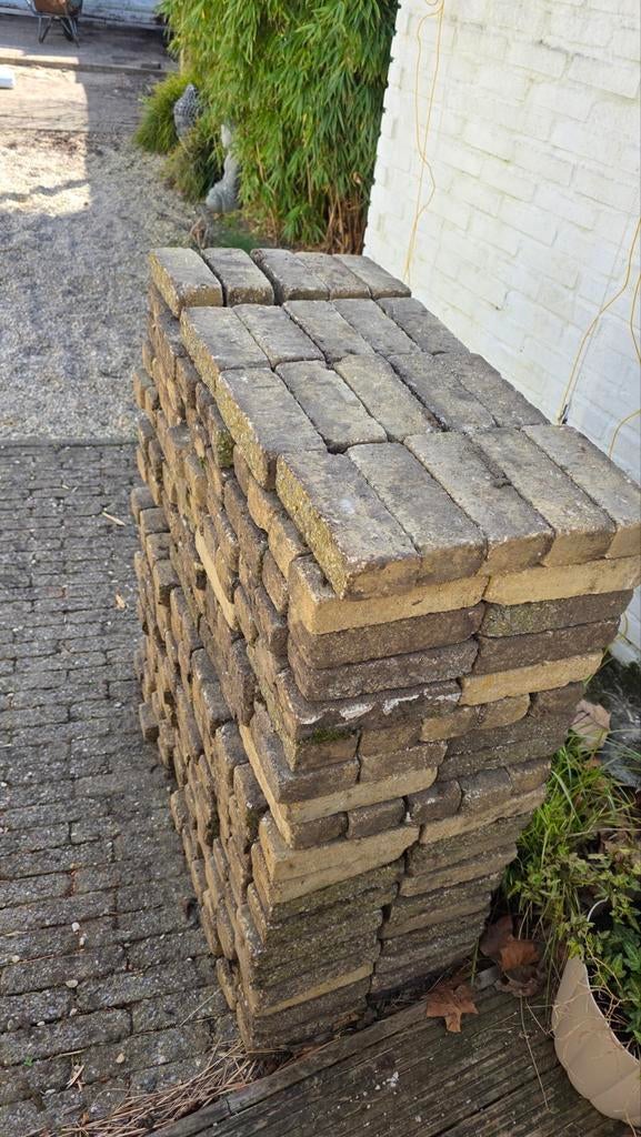 Gratis af te halen tuintegels (klinkers), Ophalen, Gebruikt, Klinkers, 10 m² of meer