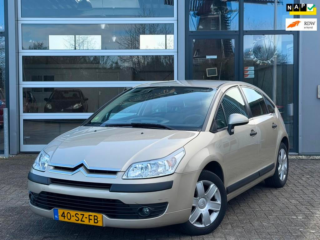 Citroen C4 1.6-16V | Airco | Veel Opties, Voorwielaandrijving, Gebruikt, 4 cilinders, Beige