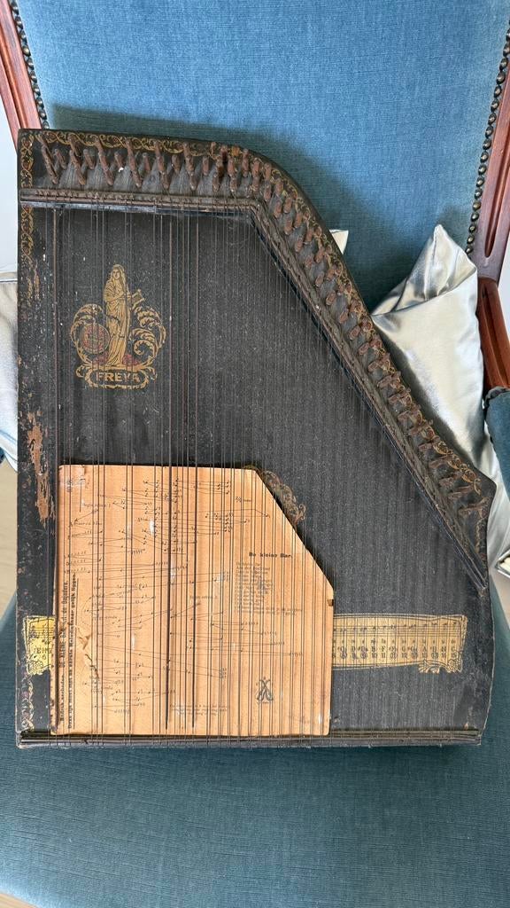 Freya gitaarciter, Ophalen of Verzenden, Gebruikt