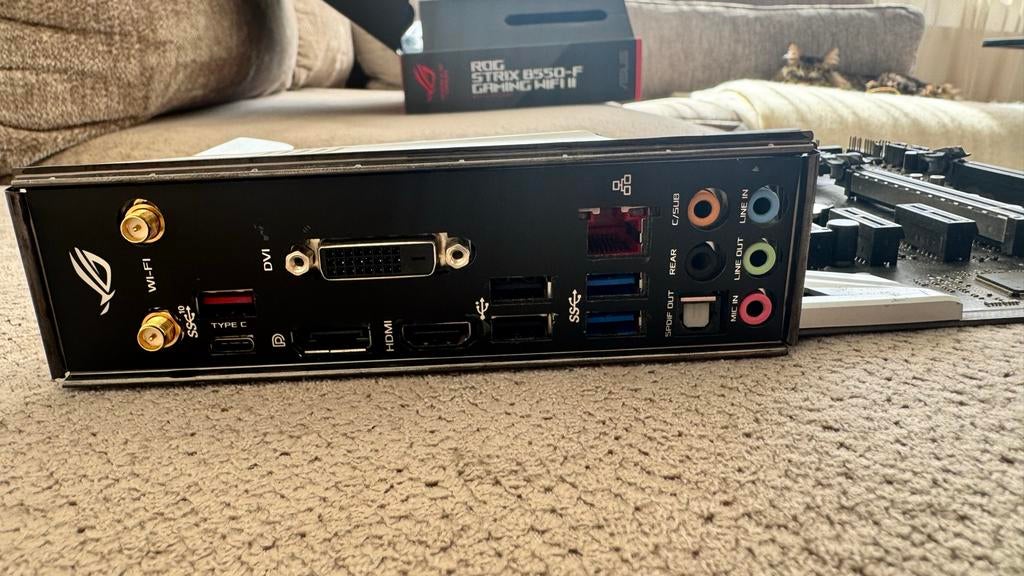 ASUS ROG Strix Z370-E + Intel i7-8086K + RX 5700 OC 8GB GPU, Ophalen of Verzenden, Gebruikt, Intel, DDR4