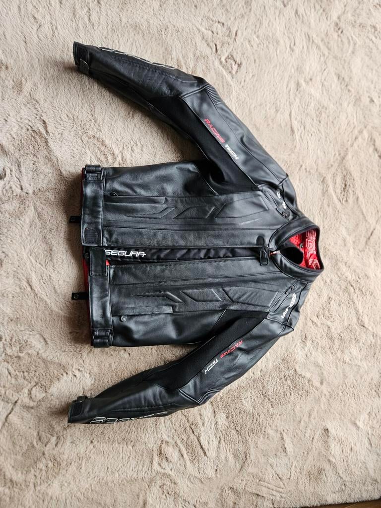 Segura Racing leren motorjas, Ophalen