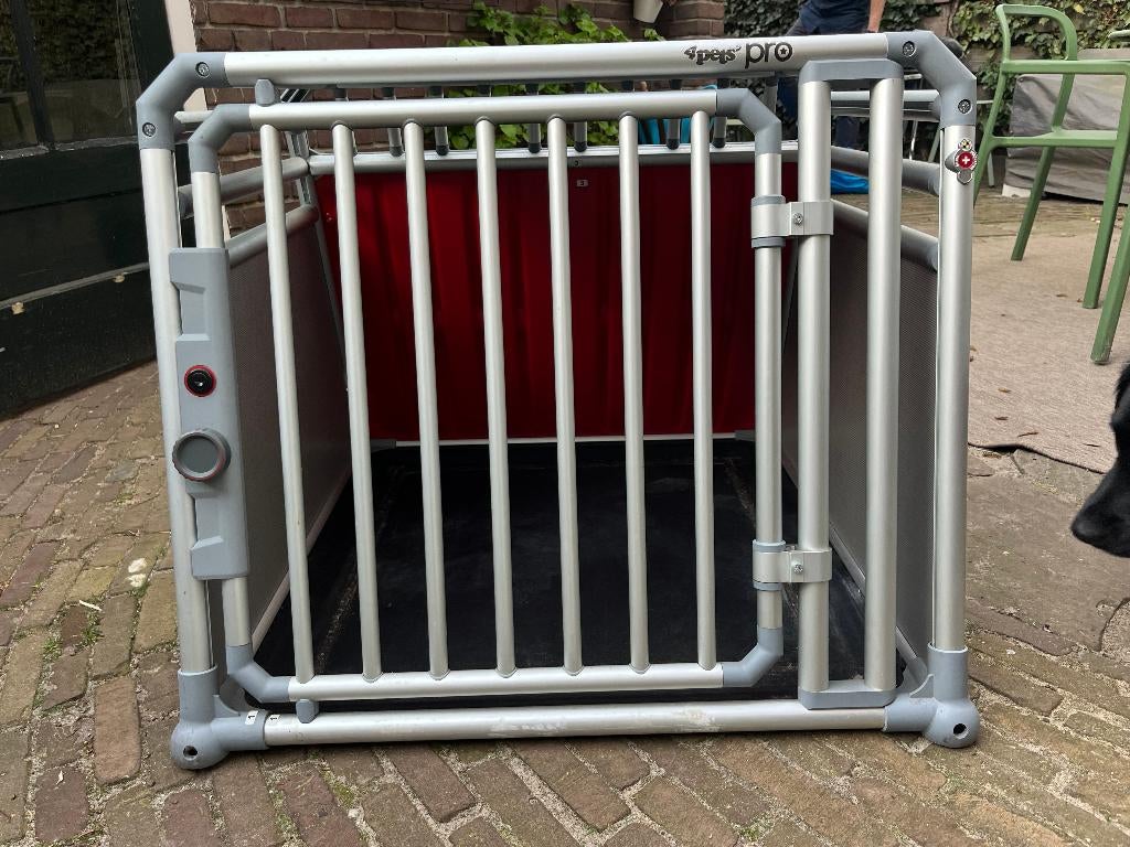 Autobench hond 4pets Pro 4 medium, Dieren en Toebehoren, Hondenbenches, Gebruikt, Ophalen