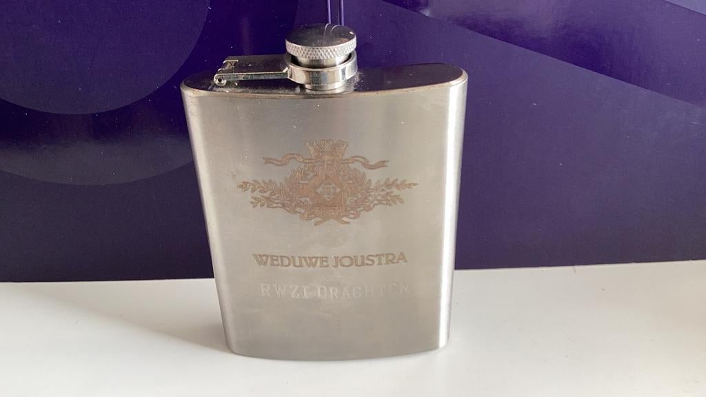 Weduwe Joustra Veldfles Platvink, Verzamelen, Ophalen of Verzenden, Zo goed als nieuw, Gebruiksvoorwerp