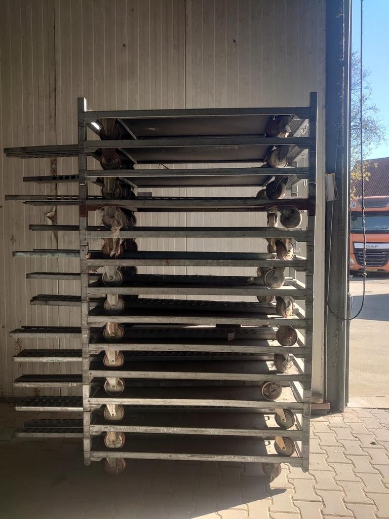 Deense bloemenkarren (CC-containers), Ophalen, Voertuig of Aanhanger