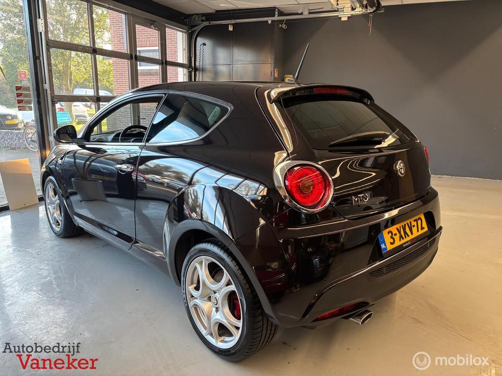 Alfa Romeo MiTo 0.9 TwinAir Esclusivo|NERO|Leer|DNA|17''|NL, Voorwielaandrijving, Gebruikt, Euro 6, Handgeschakeld