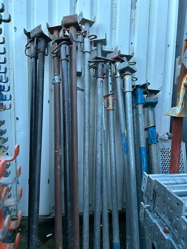 Bouwstempel/bouw stempel/schroefstempel/schroef stempel, Doe-het-zelf en Verbouw, Steigers, Ophalen, Zo goed als nieuw, Overige typen