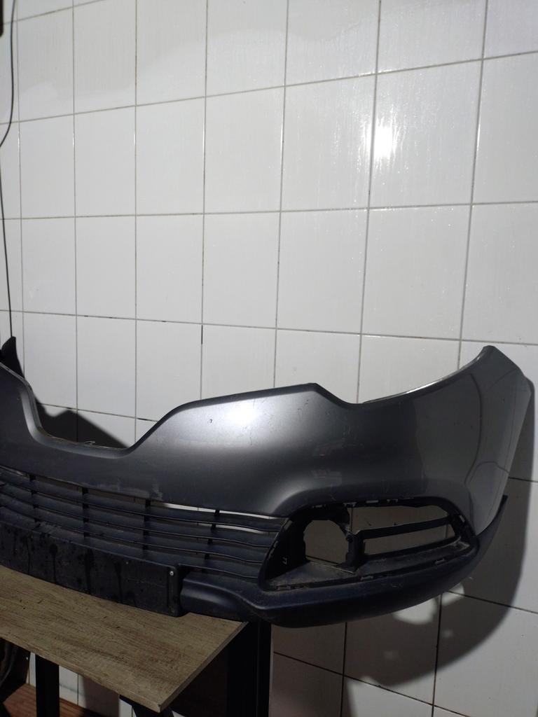 Voorbumper Renault Captur (2013-2017), Auto-onderdelen, Ophalen of Verzenden, Voor, Renault, Bumper