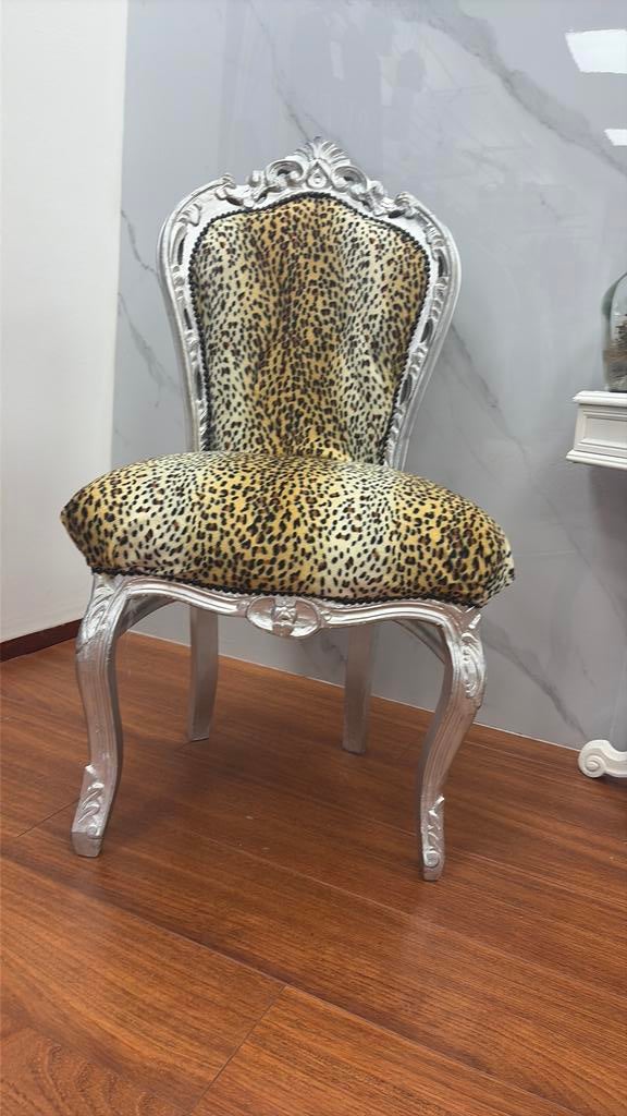 Mooie brocante stoel, Ophalen