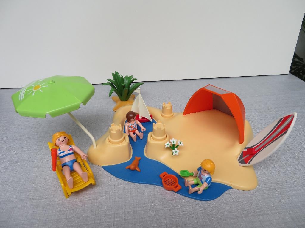 playmobil strandset gezin naar het strand, Ophalen of Verzenden, Zo goed als nieuw, Complete set