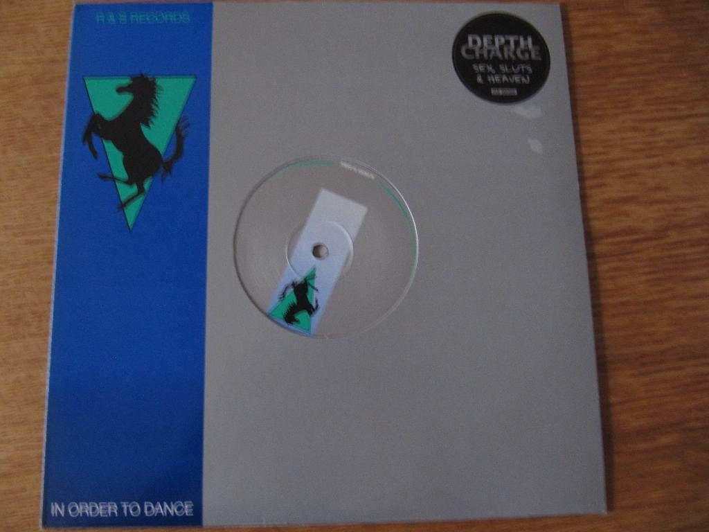 Depth Charge - Sex, sluts & heaven, Ophalen of Verzenden, Gebruikt, 10 inch, Trip Hop of Breakbeat