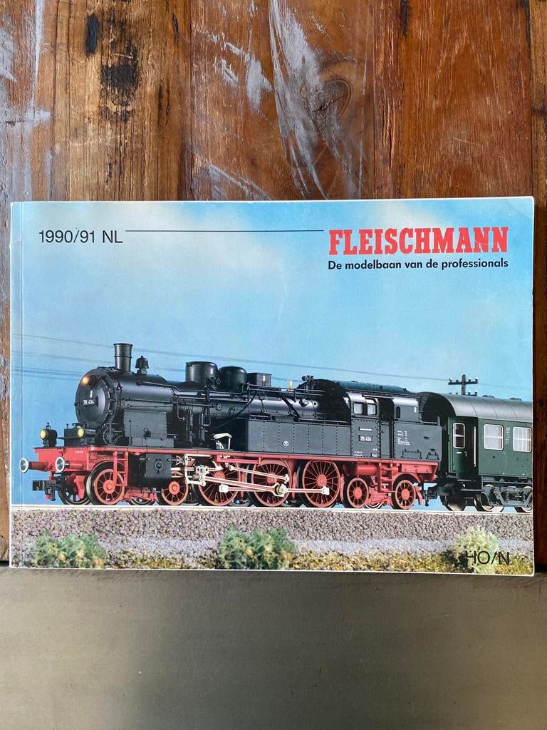 Fleischmann modeltrein catalogus H0 en N uit 1990 - 1991, Ophalen of Verzenden, Zo goed als nieuw