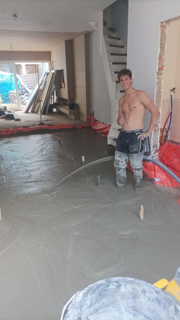 Schuimbeton met vloerverwarming en een pvc vloer