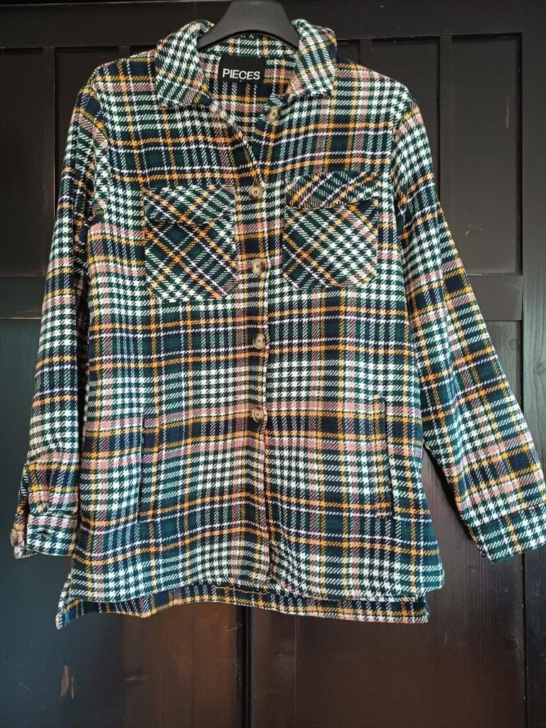 Pieces houthakkers geblokte blouse maat S z.g.a.n., Kleding | Dames, Blouses en Tunieken, Pieces, Ophalen of Verzenden, Zo goed als nieuw