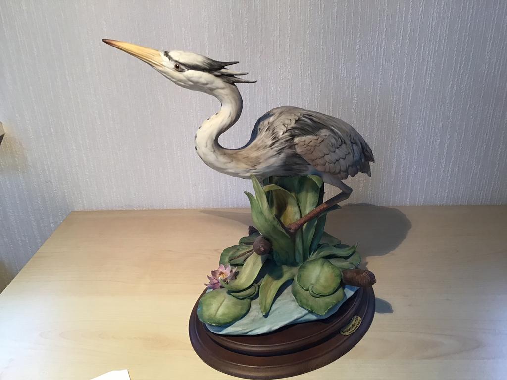 Porceleine zilver Reiger op voet hoog 32 no 551, Ophalen