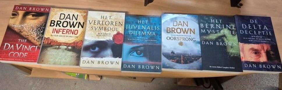 Dan Brown boeken 7 stuks, Boeken, Ophalen of Verzenden, Zo goed als nieuw, Dan Brown