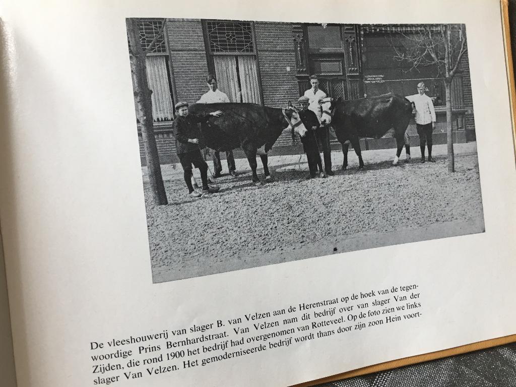 Voorhout in oude ansichten.  1971, Ophalen of Verzenden, 20e eeuw of later, Zo goed als nieuw