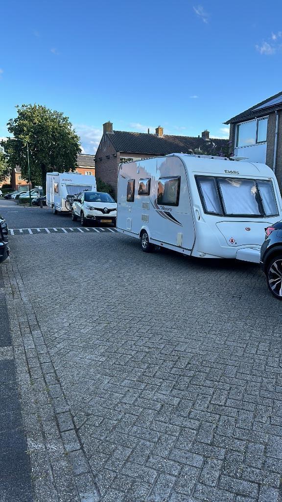 Elddis odyssey, Standaardzit, Elddis, Tot en met 2, Schokbreker