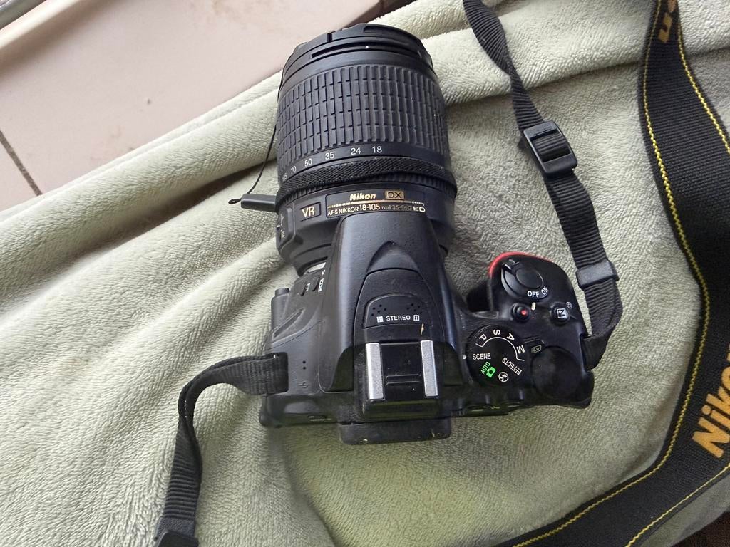 Nikon d5500 met lens 18-110, Audio, Tv en Foto, Fotocamera's Digitaal, Spiegelreflex, Ophalen of Verzenden, Zo goed als nieuw