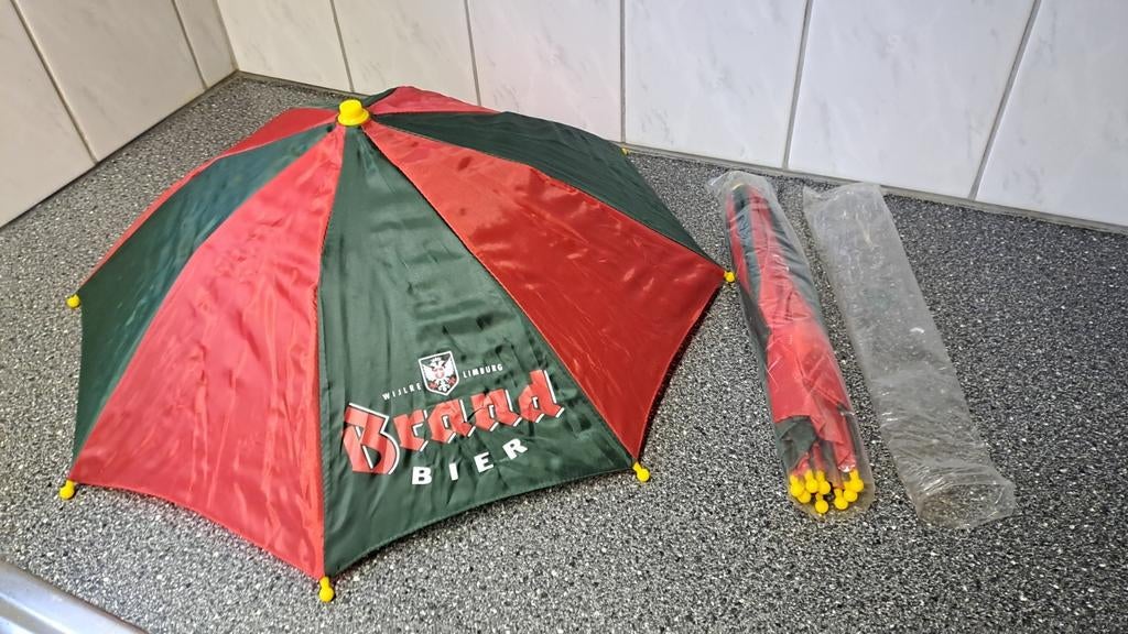 Brand bier hoofdparaplu carnaval, Nieuw, Ophalen of Verzenden, Feestartikel, N.v.t