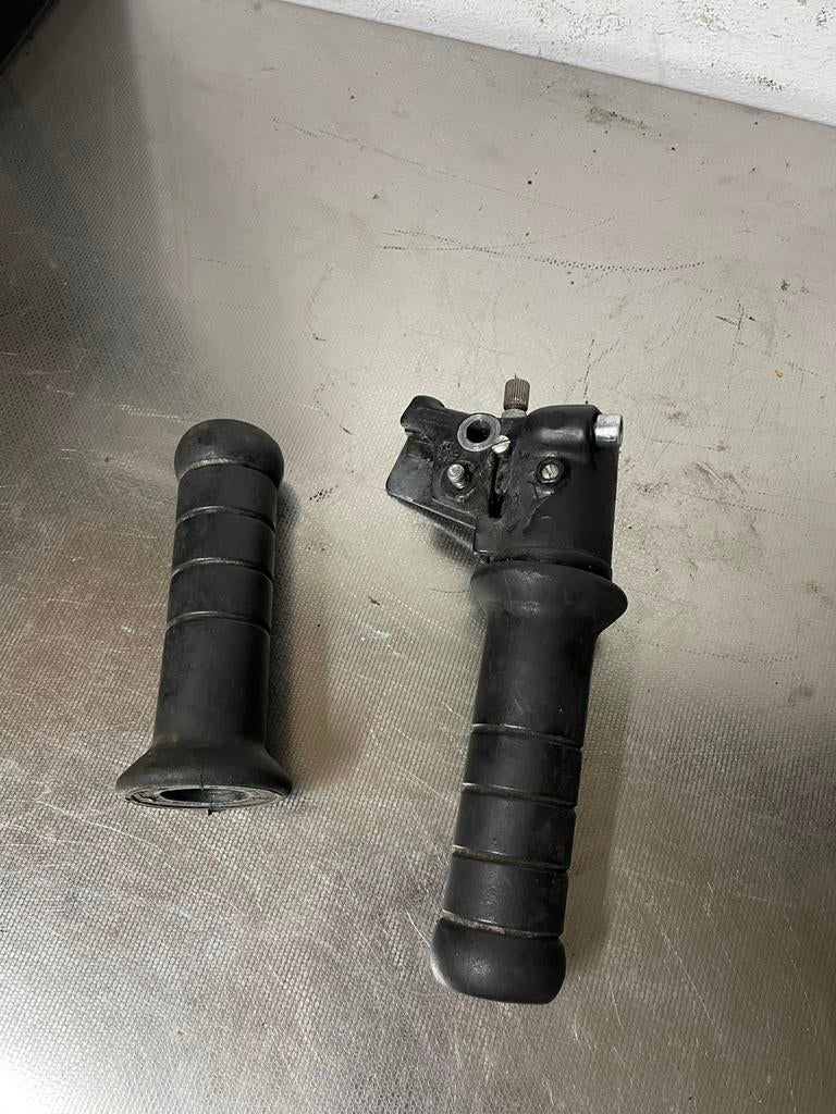 Piaggio zip type 1 gashendel set, Ophalen