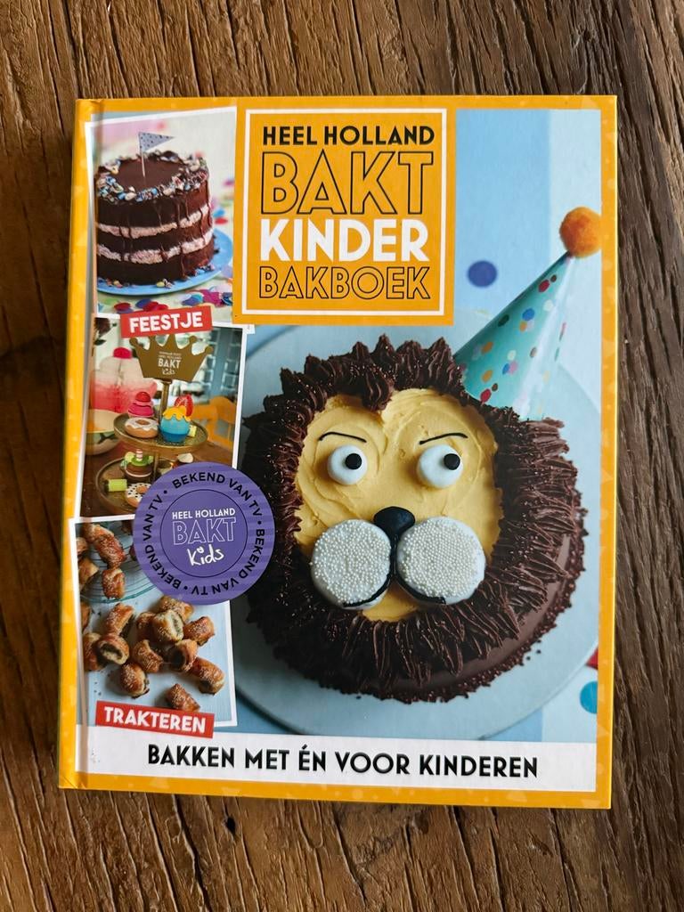 Heel Holland Bakt Kinderbakboek, Boeken, Ophalen of Verzenden, Zo goed als nieuw, Overige onderwerpen, Geschikt voor kinderen