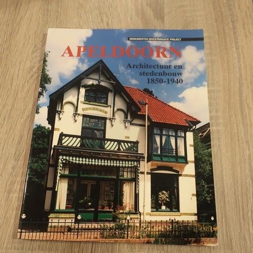 Apeldoorn Architectuur en stedenbouw 1850 1940 Waanders, Ophalen of Verzenden, Zo goed als nieuw