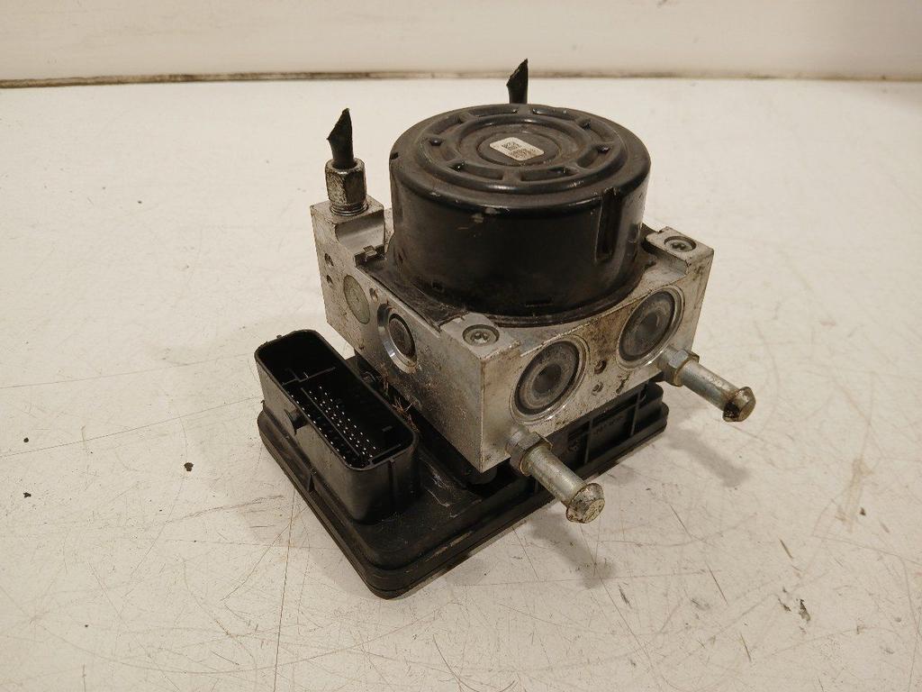 Abs pomp Nissan Note, Onderdelen@venauto.nl, Van der Ven Autorecycling B.V., Gebruikt, Ettenseweg 76, 4706 PB Roosendaal, The Netherlands