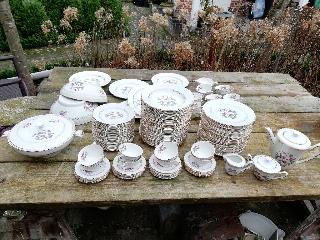 >24 pers. Enorm Frans servies Paradise l 'Amandinoise, Ophalen, Zo goed als nieuw, Overige stijlen, Porselein