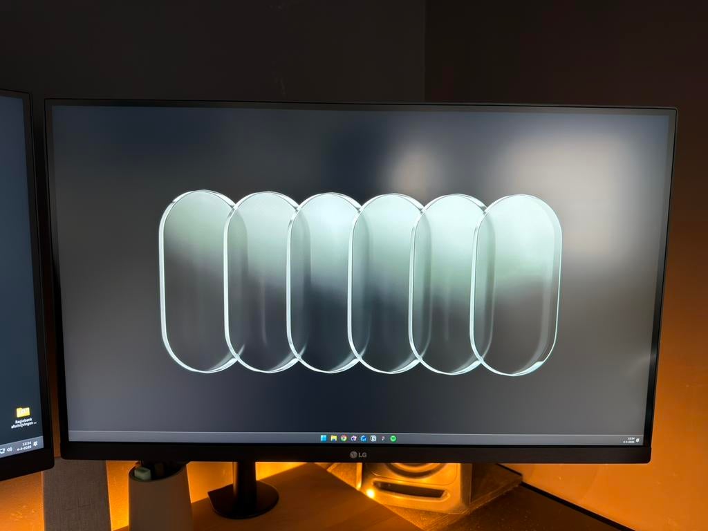 ALS NIEUW: 2x LG UltraFine 27UP850 - 27 inch 4K HDR Monitor, Computers en Software, Monitoren, In hoogte verstelbaar, IPS, HDMI