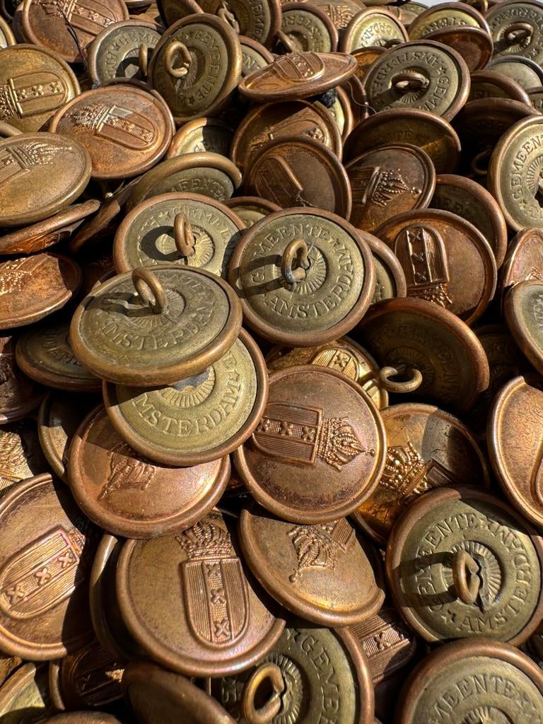 Partij antieke koperen gemeente Amsterdam knopen, Ophalen of Verzenden