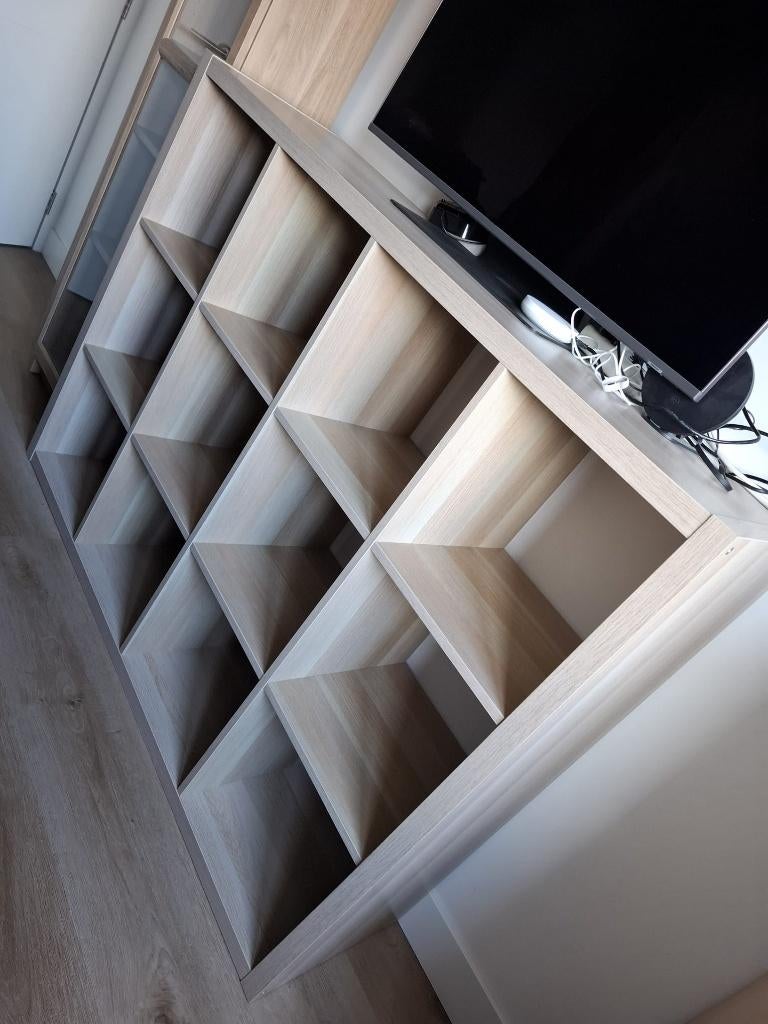 Ikea Kallax Open kast, eikeneffect, 112x147 cm, 1,5 jaar oud, Ophalen, Met plank(en), 100 tot 150 cm, 100 tot 150 cm