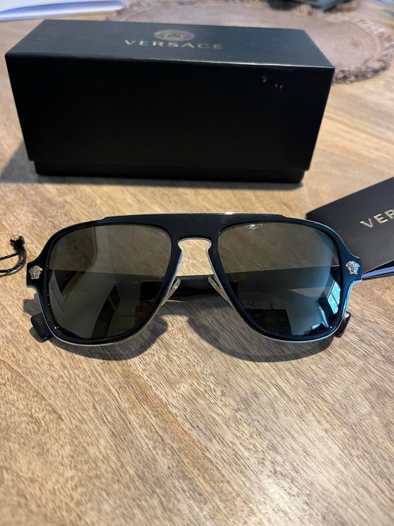 Versace bril, Sieraden, Tassen en Uiterlijk, Zonnebrillen en Brillen | Heren, Overige merken, Zwart, Ophalen of Verzenden, Zo goed als nieuw