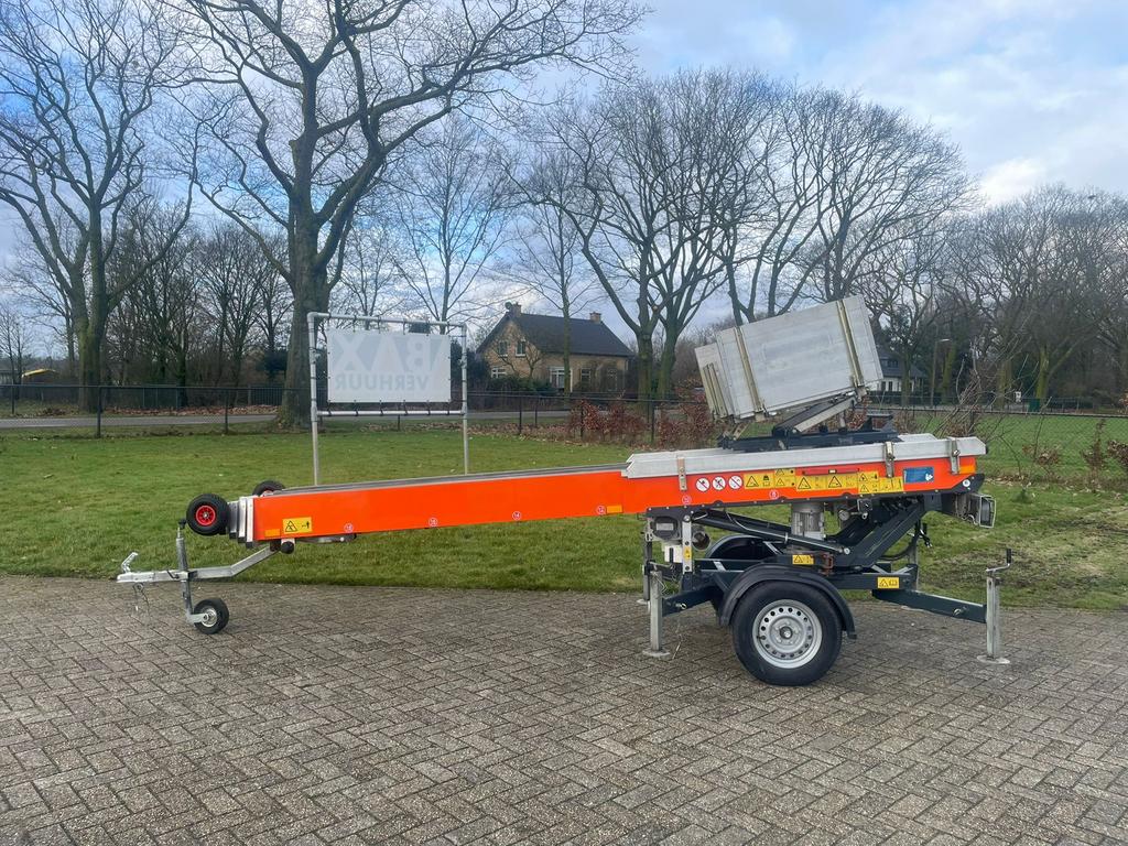 Paus 18 meter ladderlift verhuislift pannenlift, Ophalen
