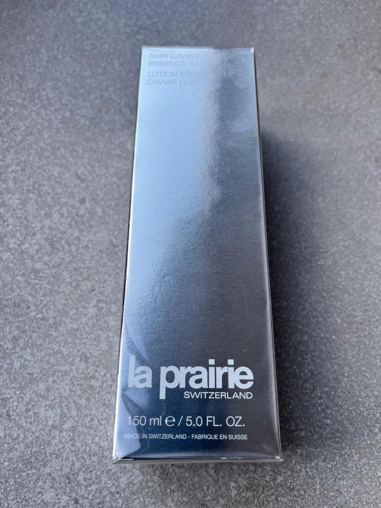 La Prairie Skin Caviar Essence in lotion!! (^@^), Ophalen of Verzenden, Nieuw, Gehele gezicht