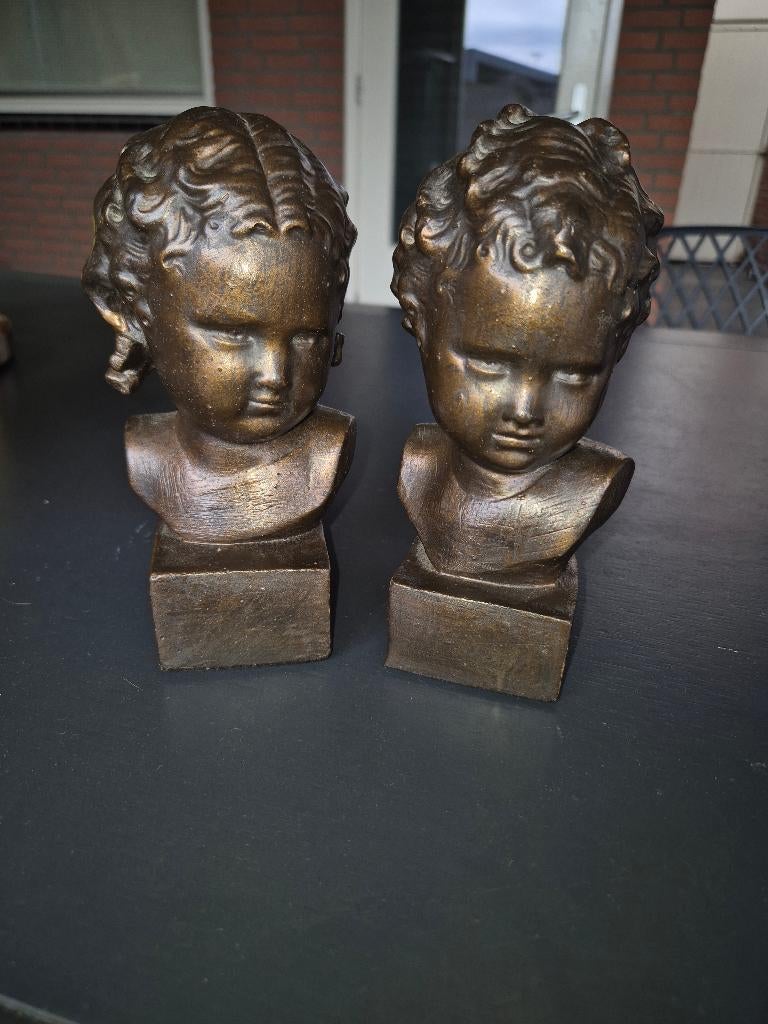 Gepatineerde bronzen bustes - kinderkopjes, Antiek en Kunst, Antiek | Koper en Brons, Brons, Ophalen of Verzenden