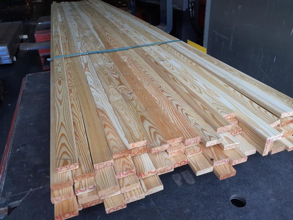 Partij Siberisch Lariks gevelbekleding 18x50x3900mm - 60 st., Ophalen of Verzenden, 250 cm of meer, Planken