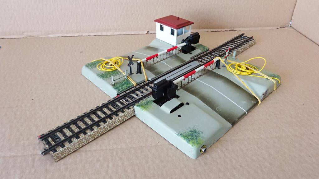 7192 Marklin electrische overweg, Wisselstroom, Gebruikt, Rails, Ophalen of Verzenden