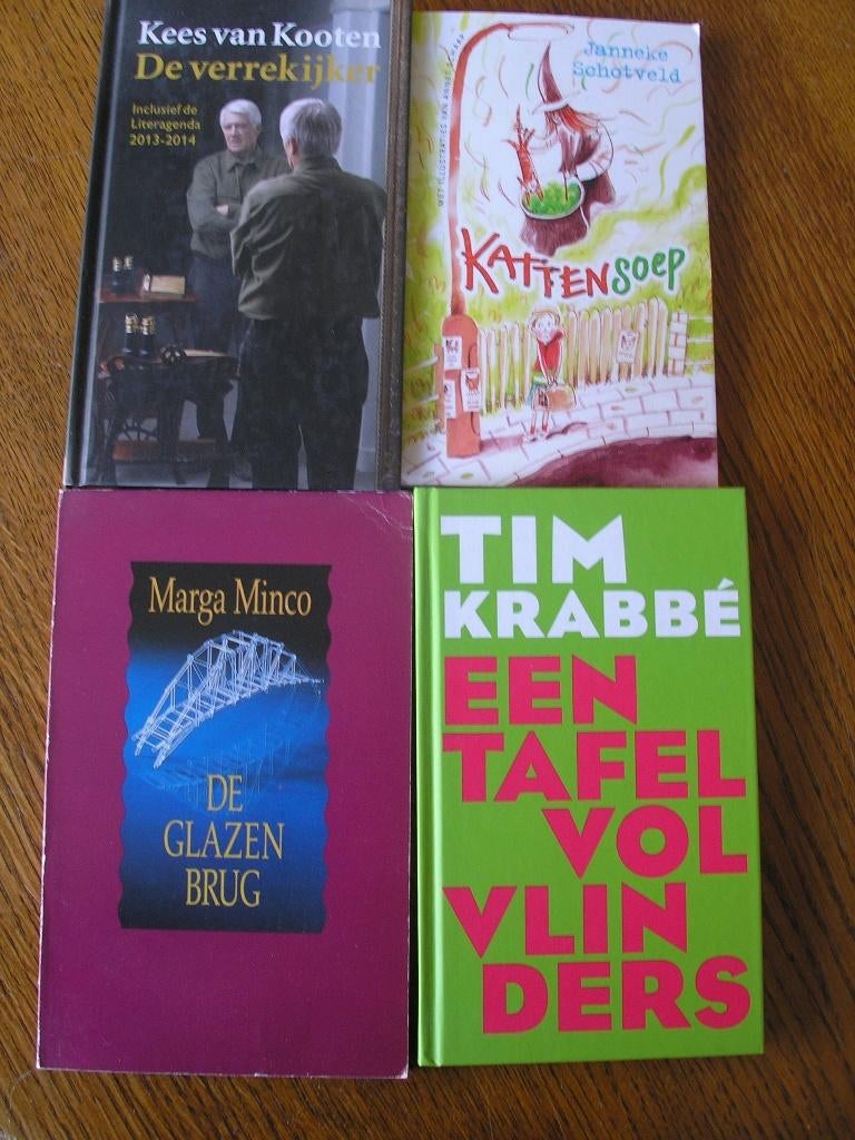 52 x geschenk 10 x maand van het spannende boek, Boeken, Ophalen of Verzenden, Zo goed als nieuw