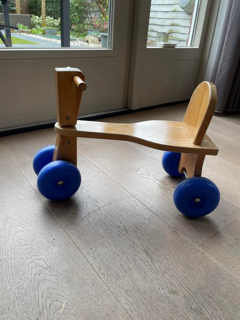 Houten loopfiets met blauwe wielen, Ophalen, Gebruikt, Loopfiets