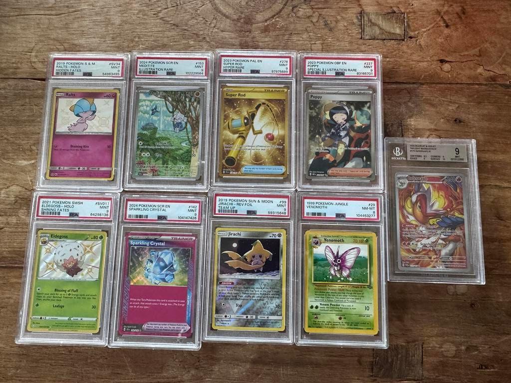 Graded Pokemon kaarten slabs, Ophalen of Verzenden, Gebruikt, Meerdere kaarten, Foil