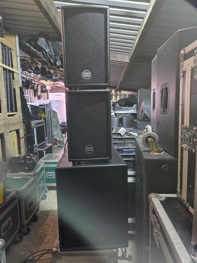 HK Audio POWERWORKS Sound House ( actief ), Refurbished, 120 watt of meer, Front, Rear of Stereo speakers, Ophalen