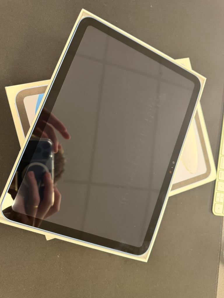 Ipad 2025 A16 128GB blue, Apple, 11 inch, Ophalen of Verzenden, Zo goed als nieuw