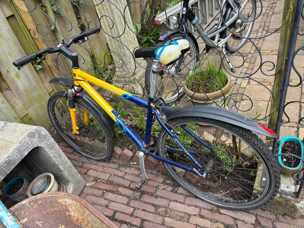 Giant Boulder mountainbike - Geel/Blauw - Opknapper, Ophalen, Gebruikt, Heren, Giant