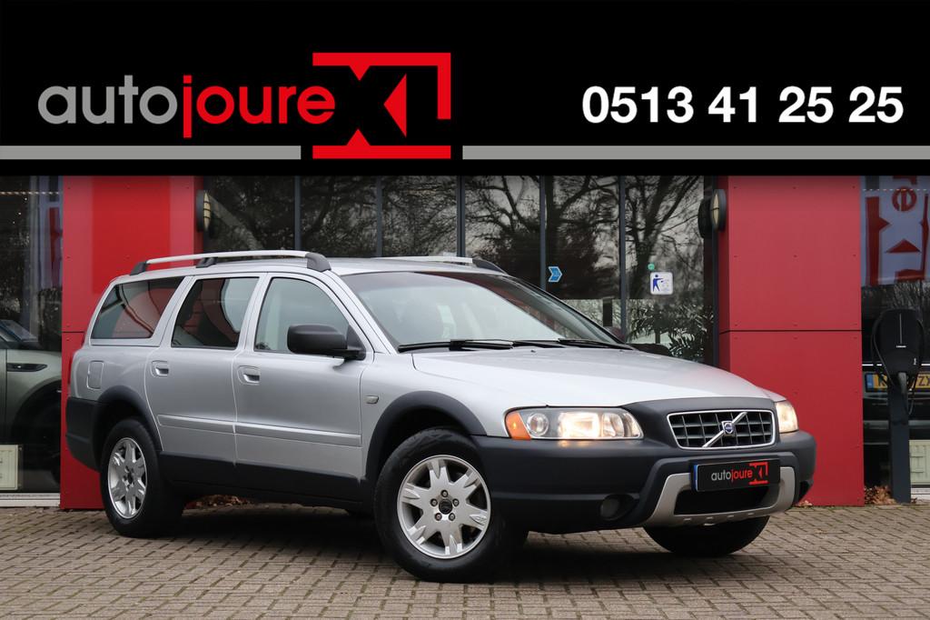 Volvo XC70 2.5 T Kinetic AWD | Youngtimer | Rijklaar | 5-Cil, Auto's, Stof, Zwart, XC70, 2521 cc