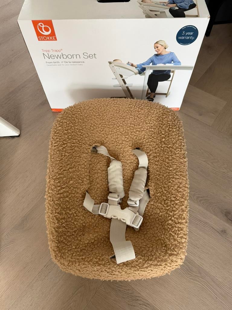 Trip trap Newbornset stokke, Ophalen, Zo goed als nieuw, Meegroeistoel